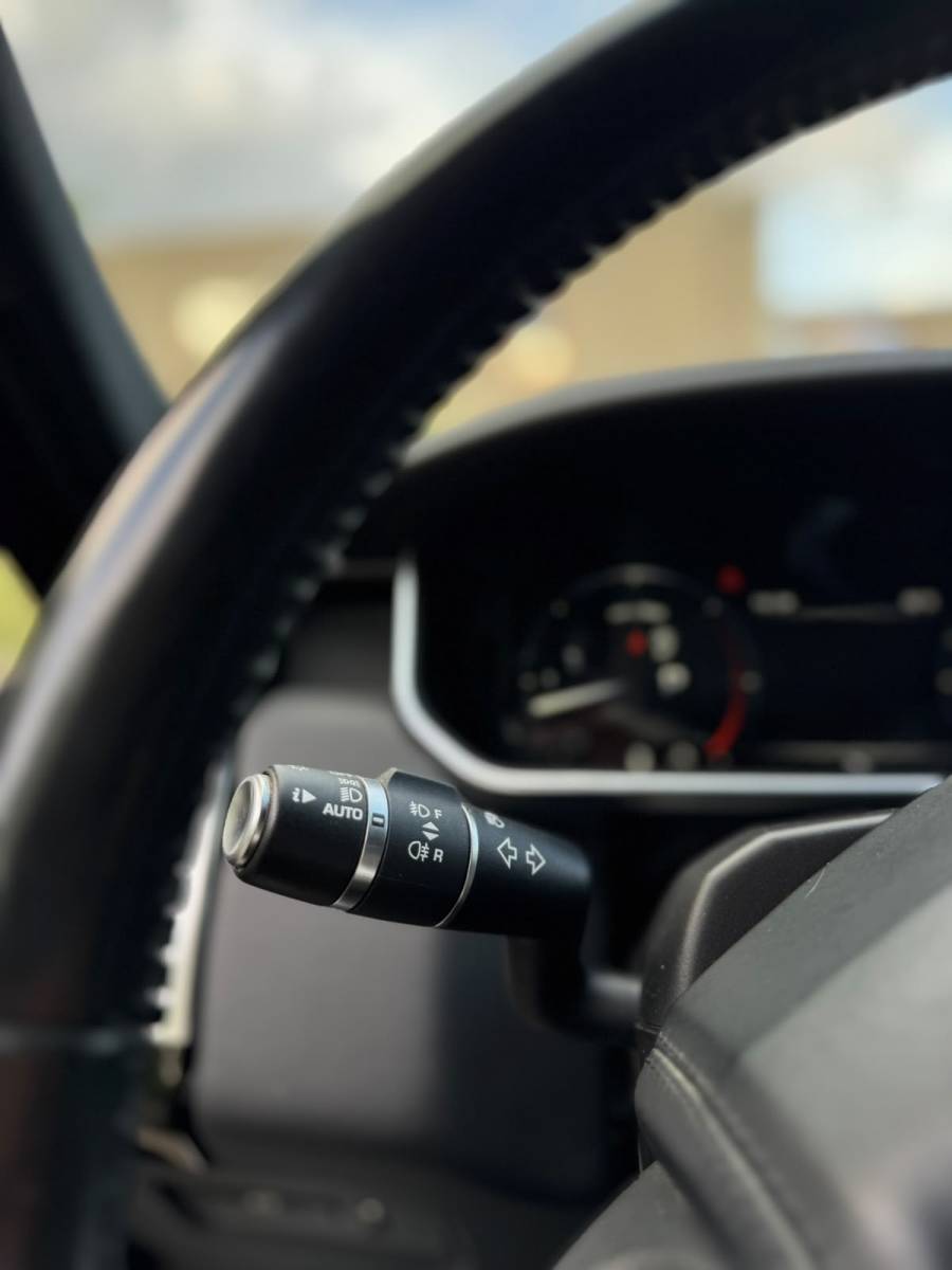 Land Rover Range Rover photo 8