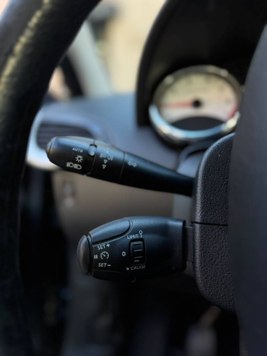 Peugeot 207 photo 10