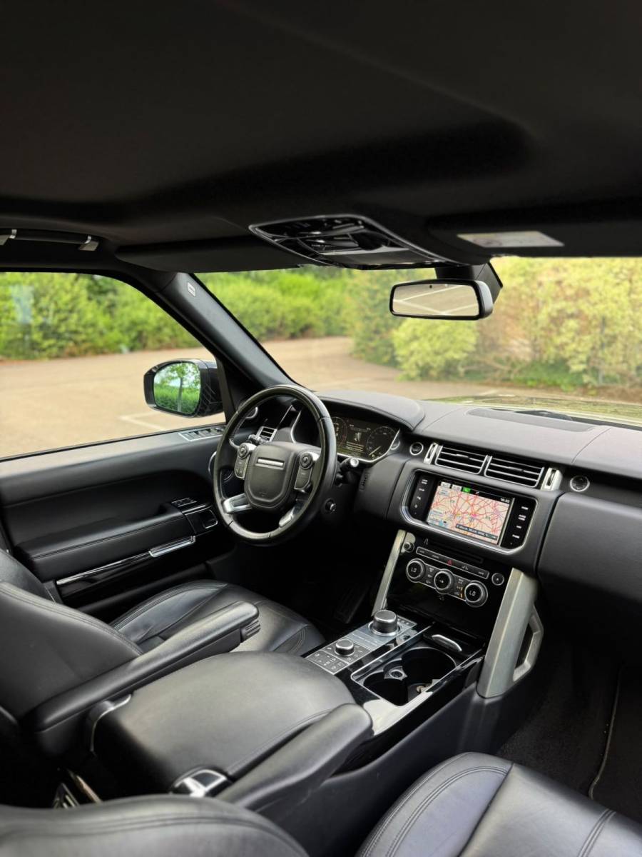 Land Rover Range Rover photo 12