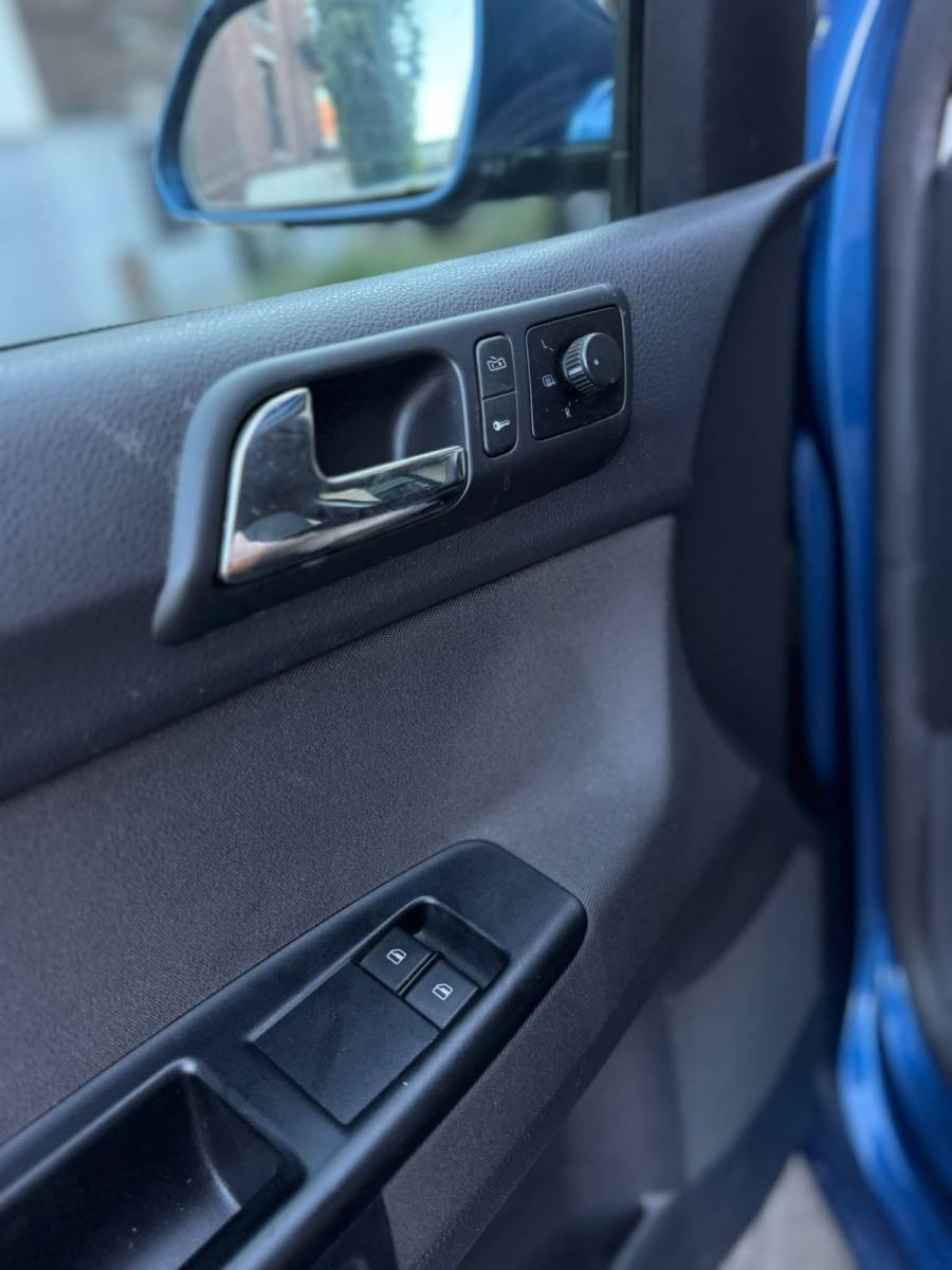 Volkswagen Polo photo 7
